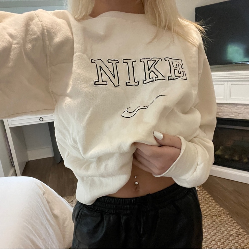 Embroidered Nike sweatshirt